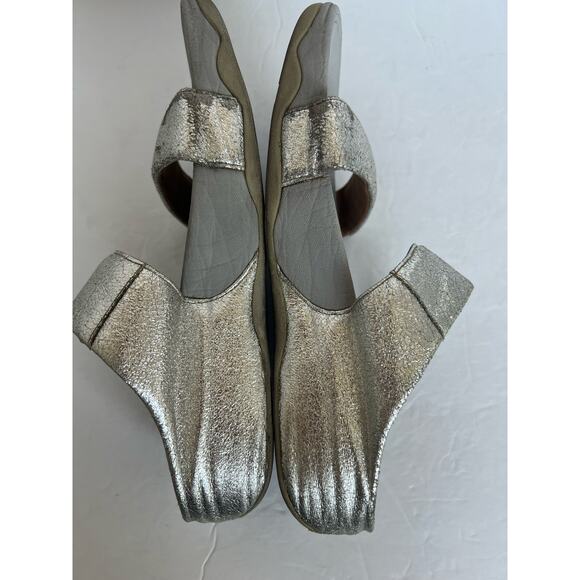 Fitflop LuLu Platform Vegan Slides Silver Slip On Comfort Dual Strap Sandals 7 - Picture 9 of 12